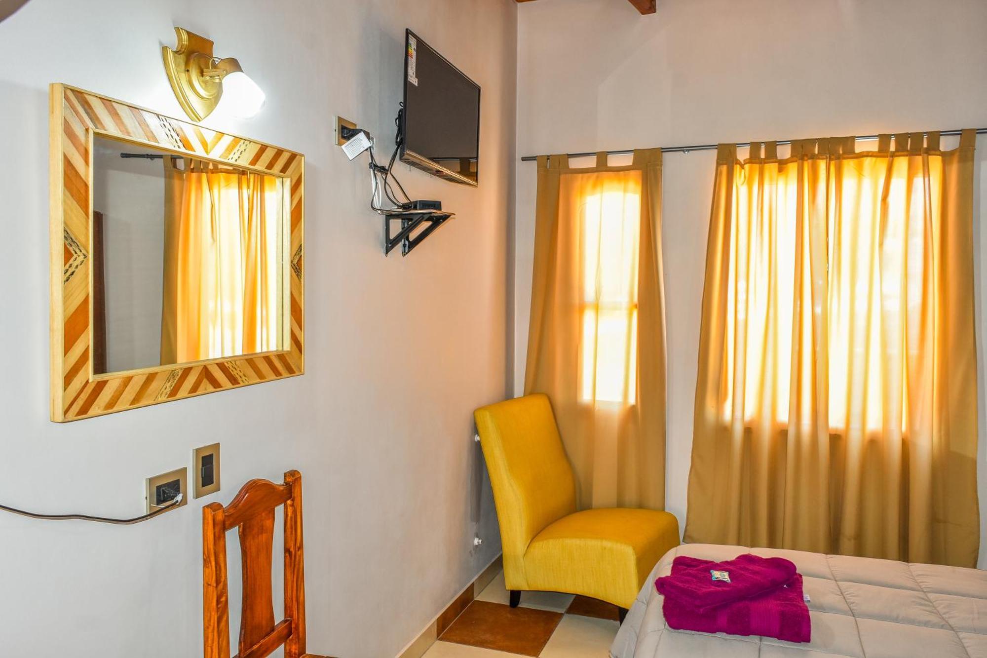 Hotel El Jardin Dante Тилкара Екстериор снимка